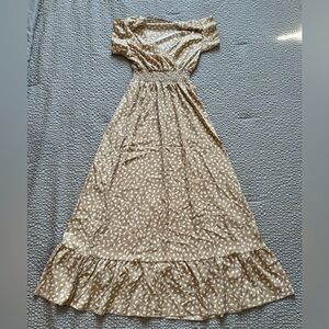 ⚠️Maxi Dress⚠️